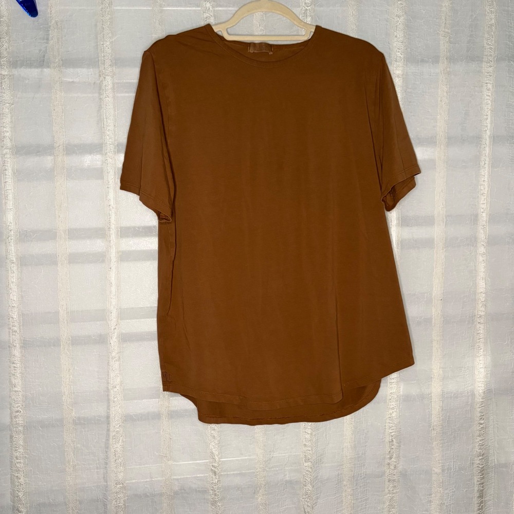 Nuuds Crew Neck Short Sleeve Tee Womens L Brown Good Curved Hem Relaxed Fit